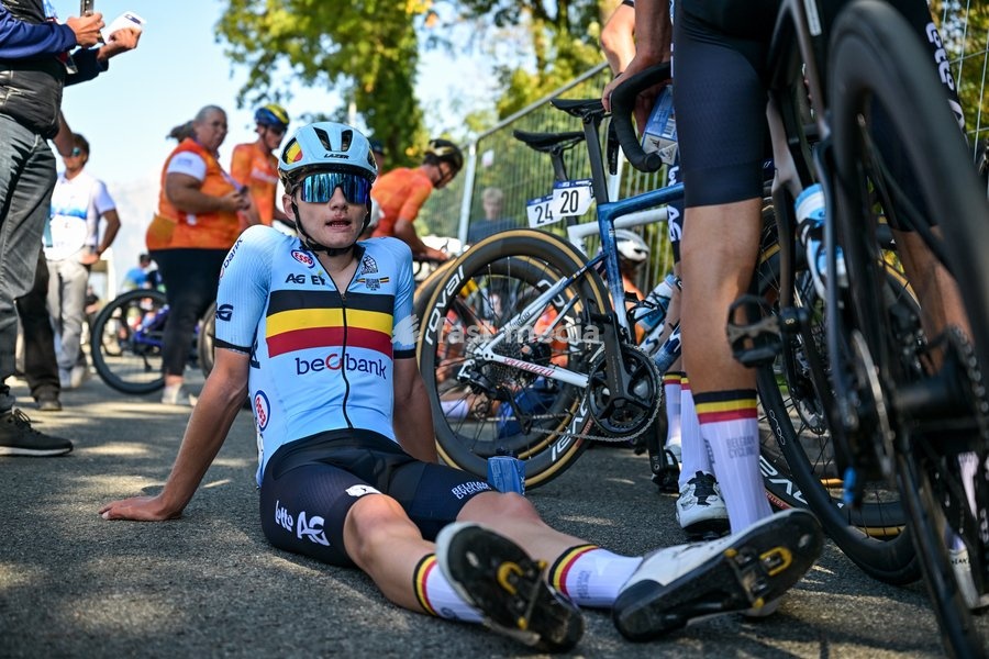 Belgium's Mathis Vandenheede looks dejected after the Men juniors Road Race race (110,5 km) at the cycling UEC Road European Championships, in Ljubljana, Slovenia Saturday 3 October 2026. The UEC Road European Championships are taking place from 02 to 07 October in Ljubljana, Slovenia