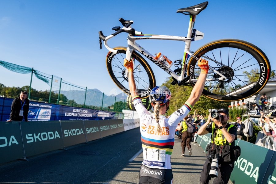 Netherlands' Demi Vollering celebrates after winning the elite women Road Race race (130 km) at the cycling UEC Road European Championships, in Ljubljana, Slovenia Saturday 3 October 2026. The UEC Road European Championships are taking place from 02 to 07 October in Ljubljana, Slovenia