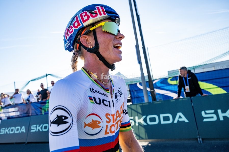 Netherlands' Demi Vollering celebrates after winning the elite women Road Race race (130 km) at the cycling UEC Road European Championships, in Ljubljana, Slovenia Saturday 3 October 2026. The UEC Road European Championships are taking place from 02 to 07 October in Ljubljana, Slovenia