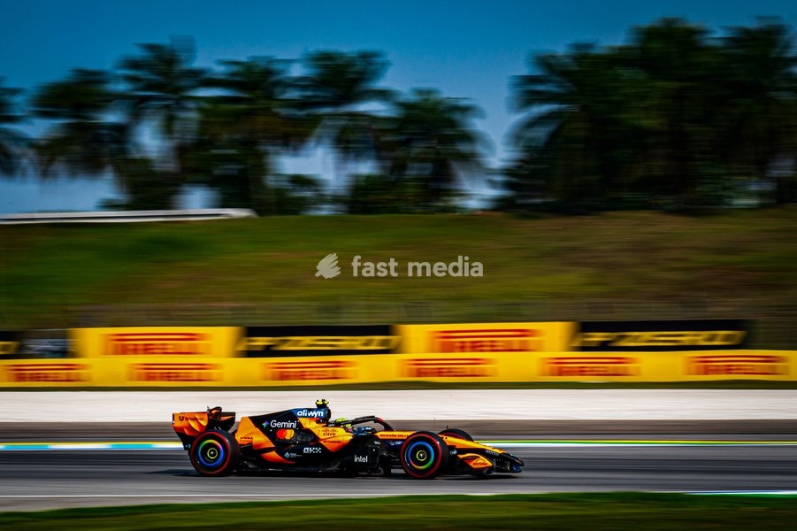 Lando Norris (GBR) - McLaren Mastercard F1 Team during Qualifying of Saturday of Formula 1 Gulf Air Bahrain Grand Prix in Malaysia 2026 at Sepang International Circuit in Sepang, Malaysia. Round 16 of 23 of the 2026 FIA Formula One World Championship, held October 2-4, 2026. The race was relocated…