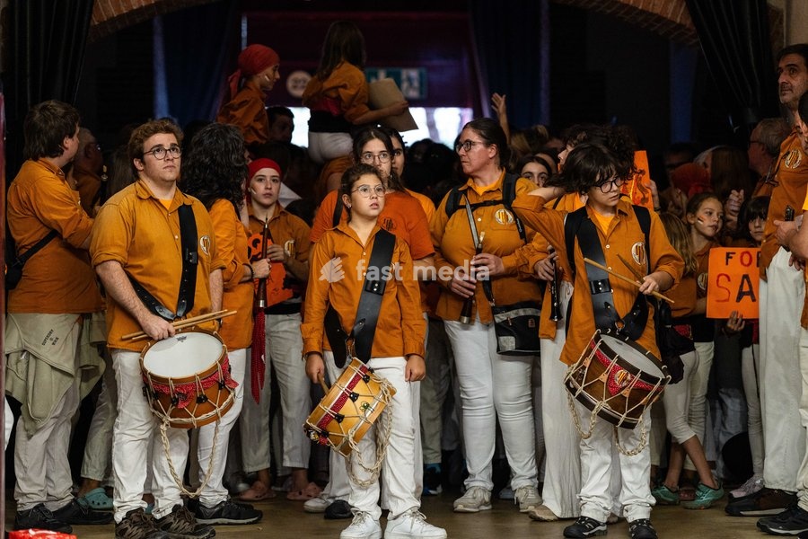 Members of the colla Sagals d’Osona waiting to enter the square during the Concurs de Castells competition in Tarragona, Spain, on October 3, 2026
