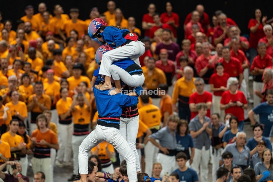 Members of the Esplugues colla making a human tower during the Concurs de Castells competition in Tarragona, Spain, on October 3, 2026