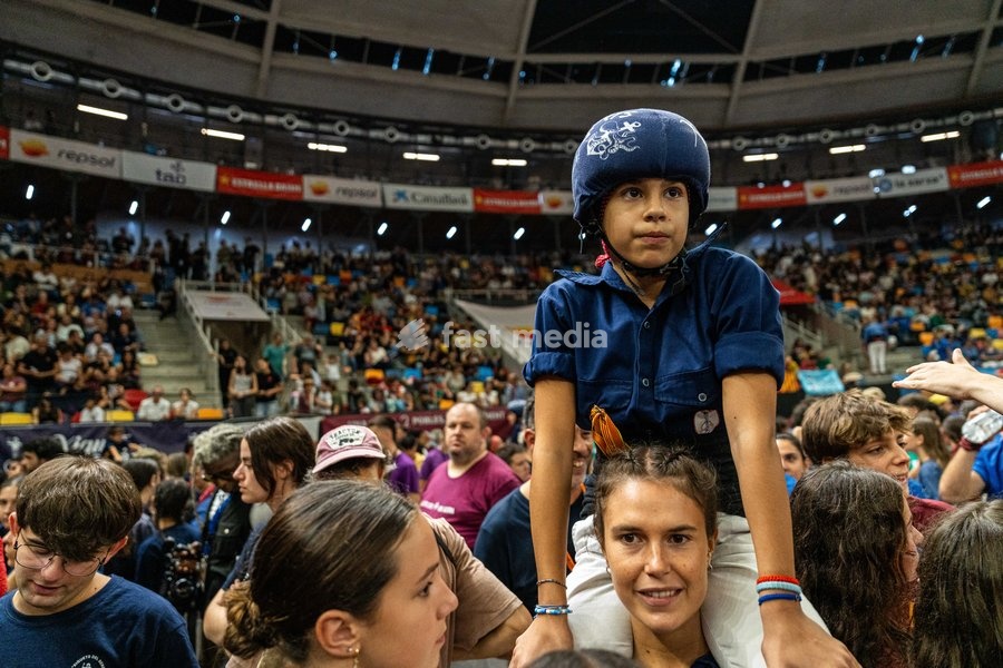 Members of the Xiquets de Serrallo during the Concurs de Castells competition in Tarragona, Spain, on October 3, 2026