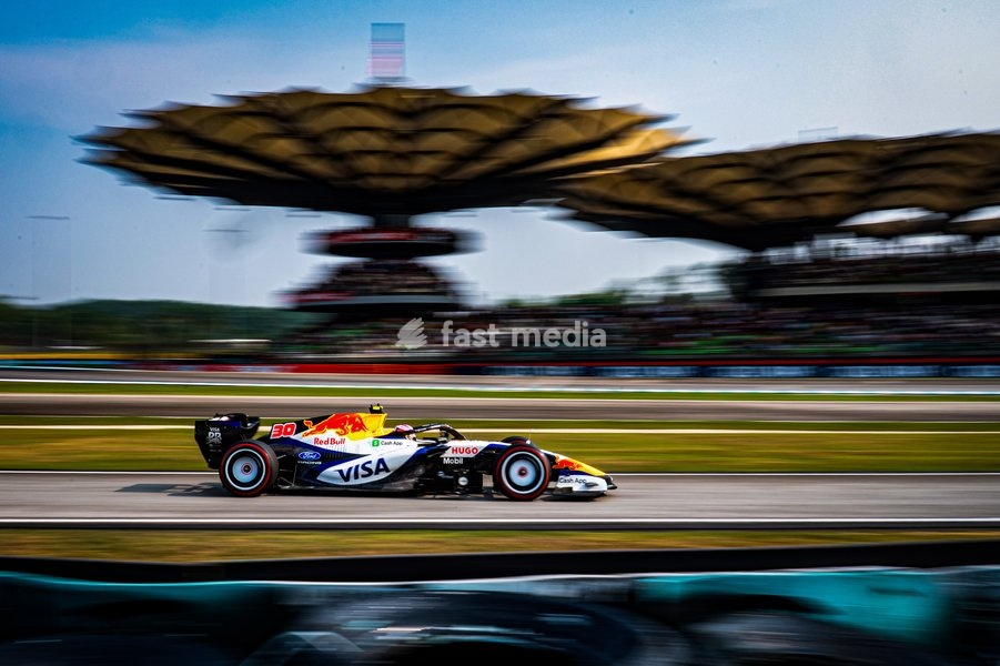 Liam Lawson (NZL) - Visa Cash App Racing Bulls during Qualifying of Saturday of Formula 1 Gulf Air Bahrain Grand Prix in Malaysia 2026 at Sepang International Circuit in Sepang, Malaysia. Round 16 of 23 of the 2026 FIA Formula One World Championship, held October 2-4, 2026. The race was relocated…
