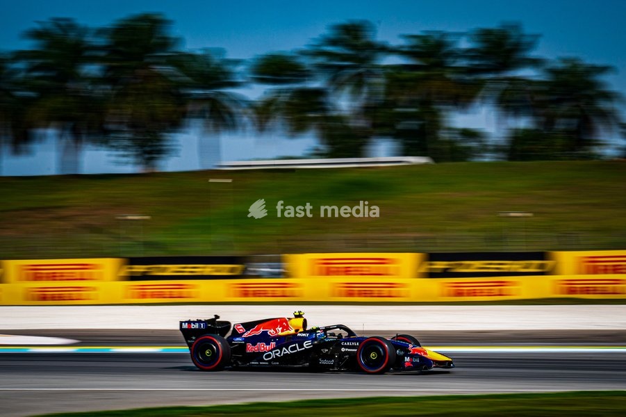 Isack Hadjar (FRA) - Oracle Red Bull Racing during Qualifying of Saturday of Formula 1 Gulf Air Bahrain Grand Prix in Malaysia 2026 at Sepang International Circuit in Sepang, Malaysia. Round 16 of 23 of the 2026 FIA Formula One World Championship, held October 2-4, 2026. The race was relocated from…
