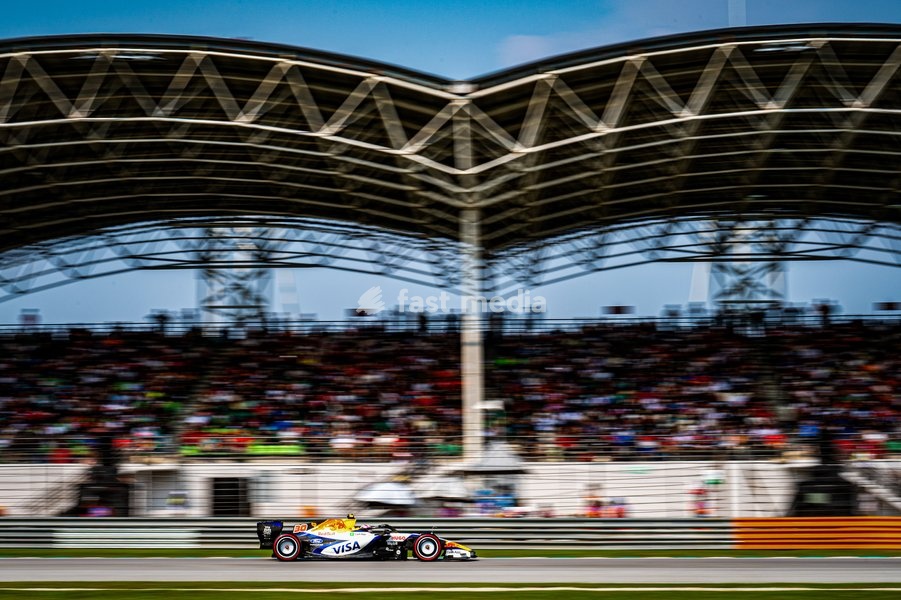 Liam Lawson (NZL) - Visa Cash App Racing Bulls during Qualifying of Saturday of Formula 1 Gulf Air Bahrain Grand Prix in Malaysia 2026 at Sepang International Circuit in Sepang, Malaysia. Round 16 of 23 of the 2026 FIA Formula One World Championship, held October 2-4, 2026. The race was relocated…