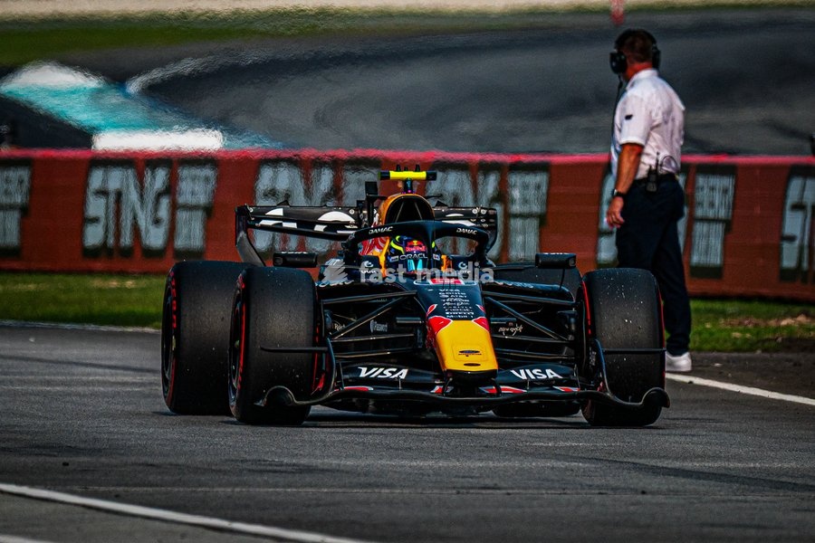 Isack Hadjar (FRA) - Oracle Red Bull Racing during Qualifying of Saturday of Formula 1 Gulf Air Bahrain Grand Prix in Malaysia 2026 at Sepang International Circuit in Sepang, Malaysia. Round 16 of 23 of the 2026 FIA Formula One World Championship, held October 2-4, 2026. The race was relocated from…