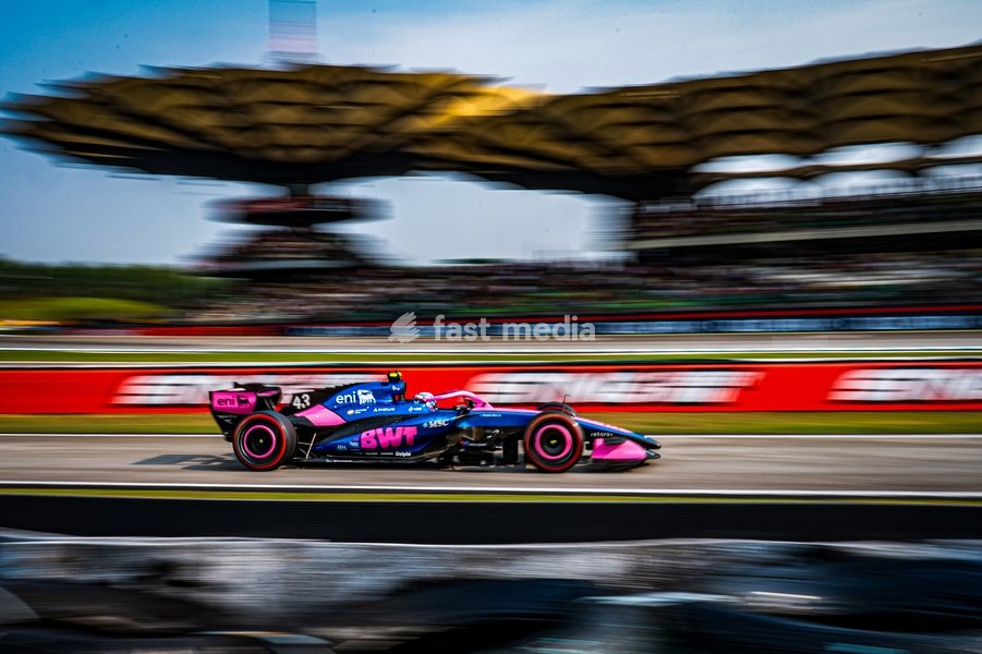 Franco Colapinto (ARG) - BWT Alpine F1 Team during Qualifying of Saturday of Formula 1 Gulf Air Bahrain Grand Prix in Malaysia 2026 at Sepang International Circuit in Sepang, Malaysia. Round 16 of 23 of the 2026 FIA Formula One World Championship, held October 2-4, 2026. The race was relocated from…