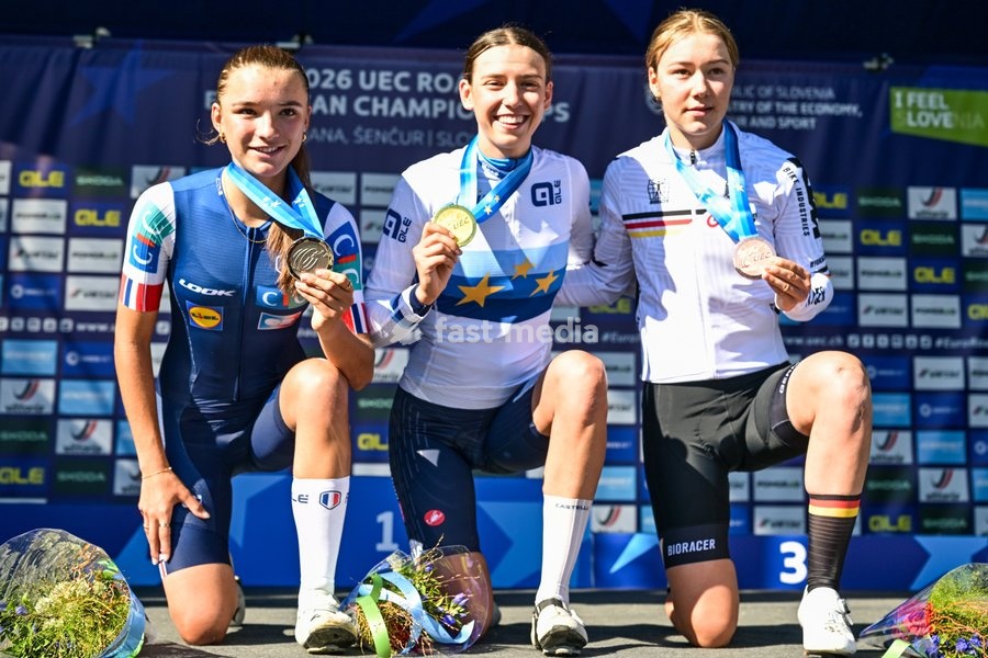 French Morgane Lestrade; Italian Azzurra Ballan, German Klara Dworatzek pictured on the podium after the junior women Road Race race (66,3 km) at the cycling UEC Road European Championships, in Ljubljana, Slovenia Sunday 4 October 2026. The UEC Road European Championships are taking place from 02…