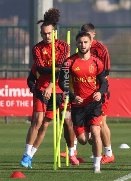 Belgiums' Arthur Theate and Belgium's Nicolas Raskin pictured during a training session of the Red Devils, the Belgian national soccer team, at the national training center in Tubize, Sunday 4 October 2026. The team is preparing for their game against France on Monday, their fourth game in the UEFA…