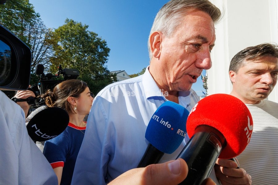 Vice-prime minister and Minister of Finance, Combating Tax Fraud, Pensions, National Lottery and Cultural Institutions Jan Jambon arrives for a meeting of the Federal Government on the budget for 2027, Sunday 4 October 2026 in Brussels