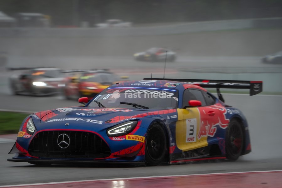 GT World Challenge Europe Sprint Cup 2026, Barcelona, Spain - Race Saturday, Circuit de Barcelona - Catalunya - #3 Dani JUNCADELLA (SPA) - Chris LULHAM (GBR) - Mercedes - AMG Team Verstappen Racing