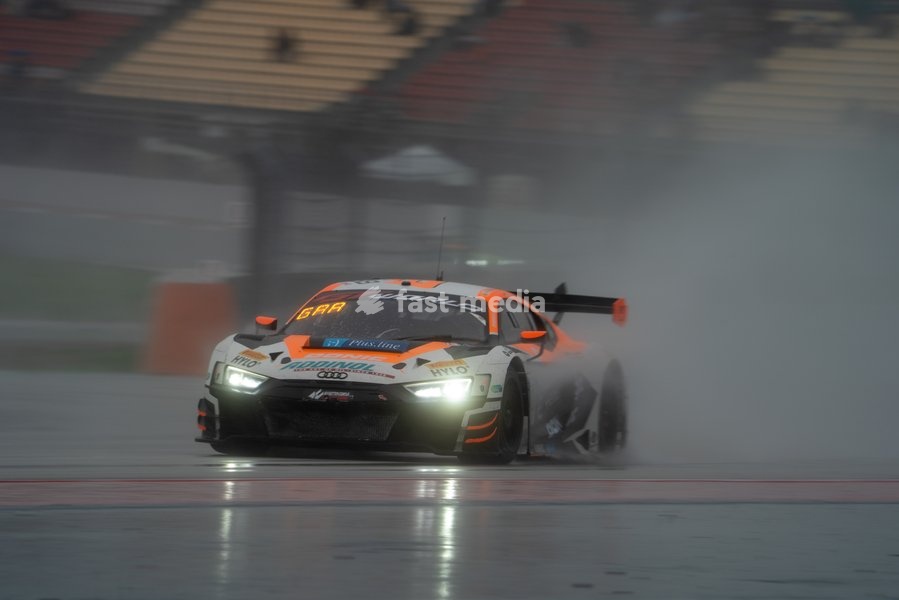 GT World Challenge Europe Sprint Cup 2026, Barcelona, Spain - Race Saturday, Circuit de Barcelona - Catalunya - #