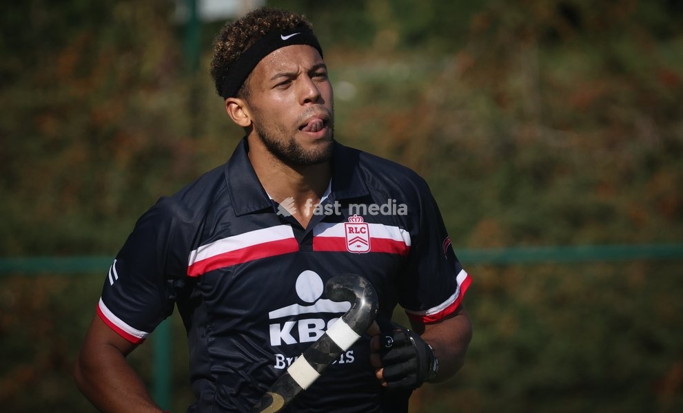 Leopold's Nelson Onana pictured during a hockey game between Royal Leopold Club and KHC Dragons on Sunday 4 October 2026 in Brussels, on day 4 of the Belgian first division hockey championship