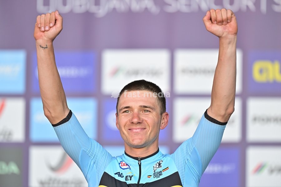 Belgium's Remco Evenepoel celebrates on the podium after winning the elite men Road Race race (196,2 km) at the cycling UEC Road European Championships, in Ljubljana, Slovenia Sunday 4 October 2026. The UEC Road European Championships are taking place from 02 to 07 October in Ljubljana, Slovenia