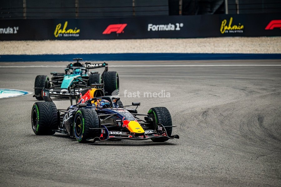 Max Verstappen (NED) - Oracle Red Bull Racing during the Race of Formula 1 Gulf Air Bahrain Grand Prix in Malaysia 2026 at Sepang International Circuit in Sepang, Malaysia. Round 16 of 23 of the 2026 FIA Formula One World Championship, held October 2-4, 2026. The race was relocated from Bahrain to…