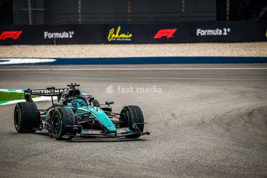 George Russell (GBR) - Mercedes-AMG PETRONAS F1 Team during the Race of Formula 1 Gulf Air Bahrain Grand Prix in Malaysia 2026 at Sepang International Circuit in Sepang, Malaysia. Round 16 of 23 of the 2026 FIA Formula One World Championship, held October 2-4, 2026. The race was relocated from…