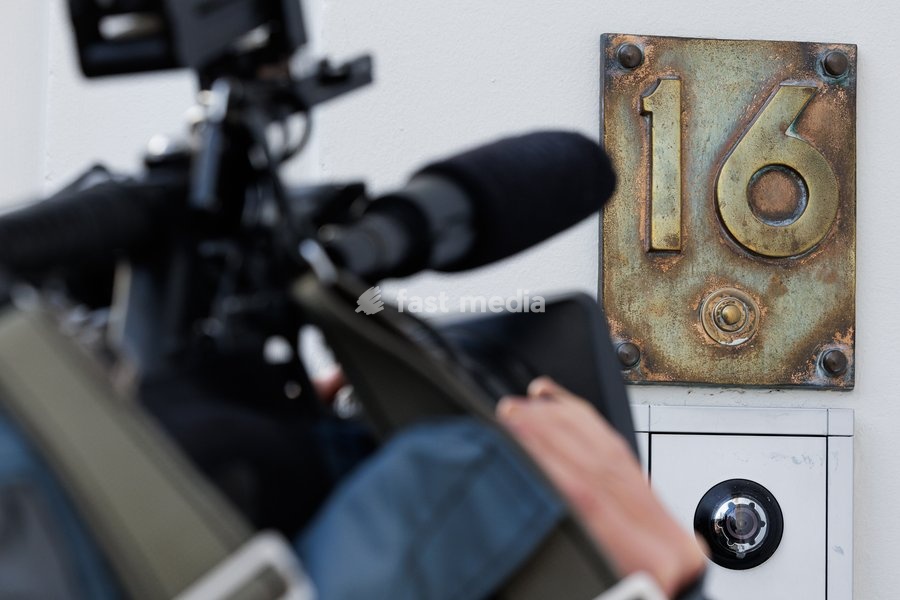 Journalist at work at the prime minister office to illustrate the press at work in Belgium, Saturday 3 October 2026