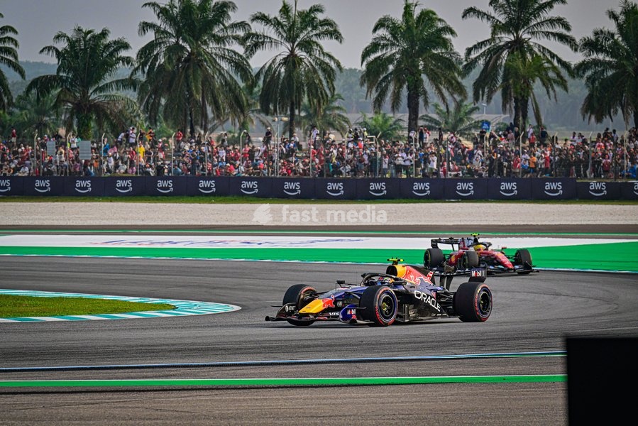 Isack Hadjar (FRA) - Oracle Red Bull Racing during the Race of Formula 1 Gulf Air Bahrain Grand Prix in Malaysia 2026 at Sepang International Circuit in Sepang, Malaysia. Round 16 of 23 of the 2026 FIA Formula One World Championship, held October 2-4, 2026. The race was relocated from Bahrain to…