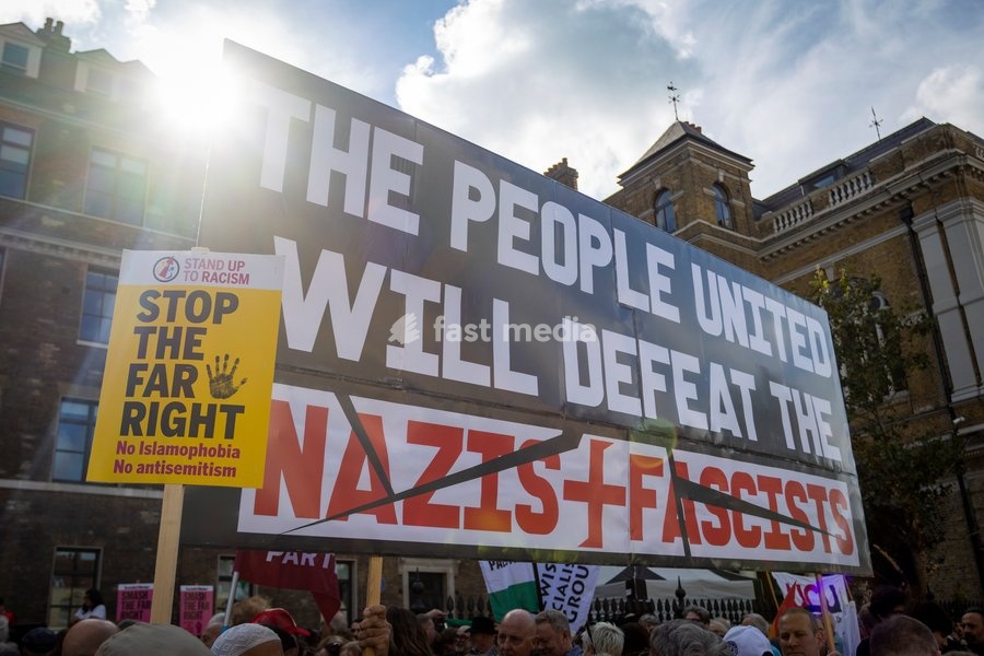 A march was held in East London to mark the 90th anniversary of the Battle of Cable Street. Demonstrators gathered to commemorate the historic 1936 anti-fascist mobilisation, when local residents, members of the Jewish community, dockers and anti-fascist groups opposed a planned march by the…