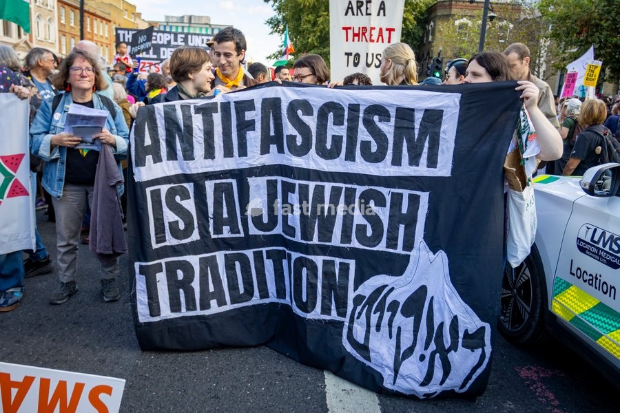 A march was held in East London to mark the 90th anniversary of the Battle of Cable Street. Demonstrators gathered to commemorate the historic 1936 anti-fascist mobilisation, when local residents, members of the Jewish community, dockers and anti-fascist groups opposed a planned march by the…