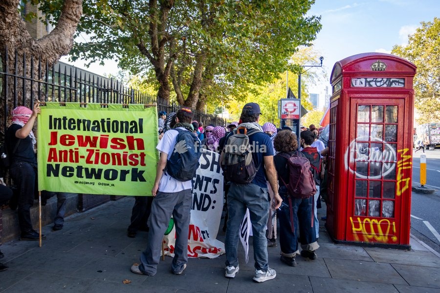 A march was held in East London to mark the 90th anniversary of the Battle of Cable Street. Demonstrators gathered to commemorate the historic 1936 anti-fascist mobilisation, when local residents, members of the Jewish community, dockers and anti-fascist groups opposed a planned march by the…