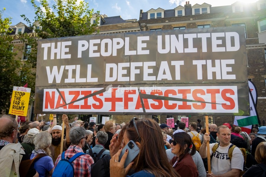 A march was held in East London to mark the 90th anniversary of the Battle of Cable Street. Demonstrators gathered to commemorate the historic 1936 anti-fascist mobilisation, when local residents, members of the Jewish community, dockers and anti-fascist groups opposed a planned march by the…