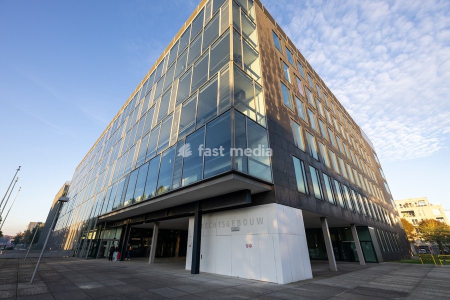 The courthouse pictured ahead of the composition of the jury in the case of D. De Kock and his ex-girlfriend R. Wuytack regarding the death of Dean Verberckmoes, before the Assizes Court of East-Flanders in Gent, on Monday 5 October 2026. De Kock is accused of manslaughter and the kidnapping of…