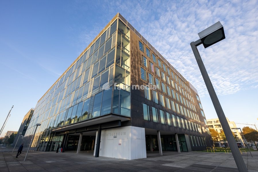 The courthouse pictured ahead of the composition of the jury in the case of D. De Kock and his ex-girlfriend R. Wuytack regarding the death of Dean Verberckmoes, before the Assizes Court of East-Flanders in Gent, on Monday 5 October 2026. De Kock is accused of manslaughter and the kidnapping of…