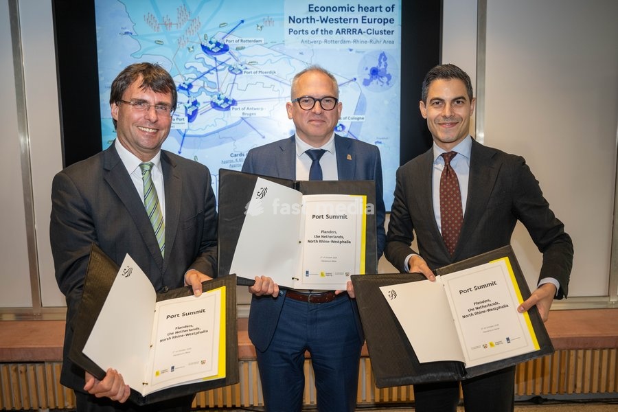 North Rhine-Westphalia·s Finance Minister Marcus Optendrenk; Flemish Minister-President Matthias Diependaele and Dutch Prime Minister Rob Jetten pose for the photographer at the High Level Haventop (Harbor Summit) on the future of European ports and industry, organized by Flanders, the Netherlands…