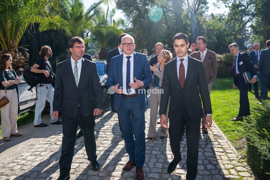 North Rhine-Westphalia·s Finance Minister Marcus Optendrenk; Flemish Minister-President Matthias Diependaele and Dutch Prime Minister Rob Jetten are pictured at the High Level Haventop (Harbor Summit) on the future of European ports and industry, organized by Flanders, the Netherlands and North…