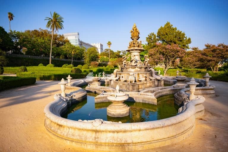 A fonte historica no Jardim Botânico da Ajuda, em Lisboa