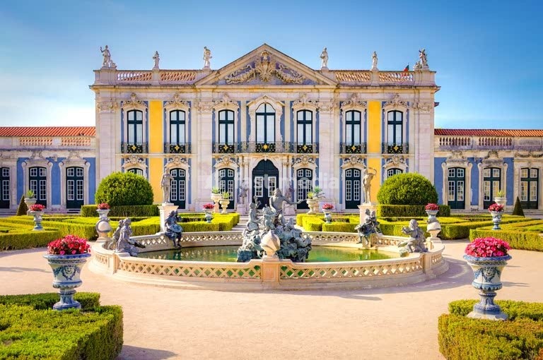 Queluz Palace (Palacio nacional queluz) exterior and park, Lisbon, Sintra, Portugal