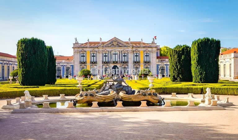 Secret Lisbon: Queluz Palace (Palacio nacional queluz) exterior and park, Lisbon, Sintra, Portugal