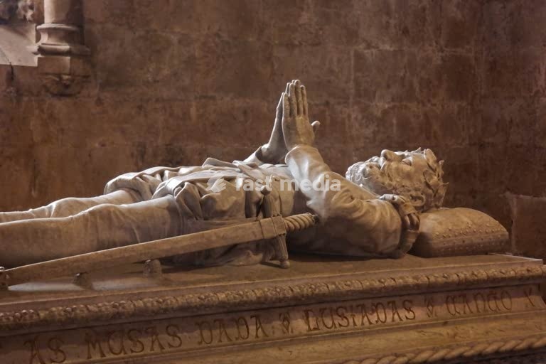 Lisbon. Cloister Mosteiro dos Jerónimos in Belém, sarcophagus of Luís de Camões, Portugal's national poet