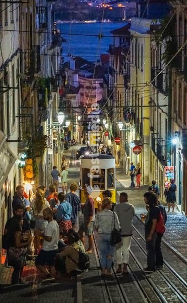 Lisbon, Ascensor da Bica