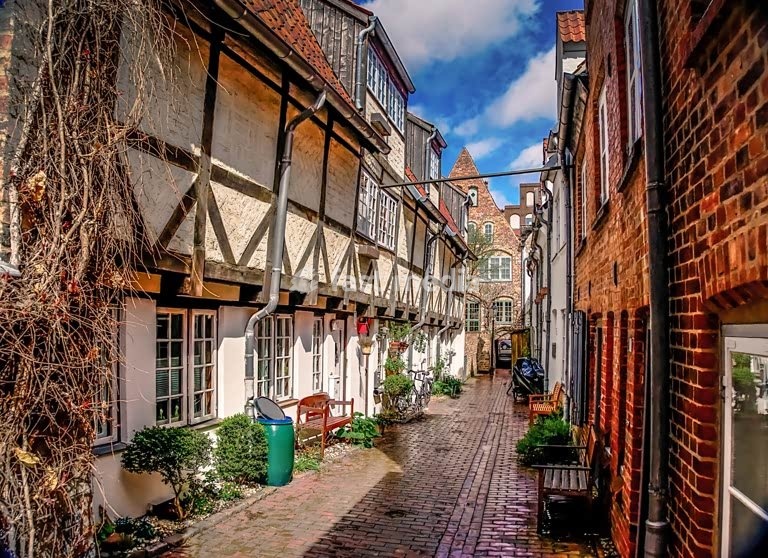 Lübeck, Gasse