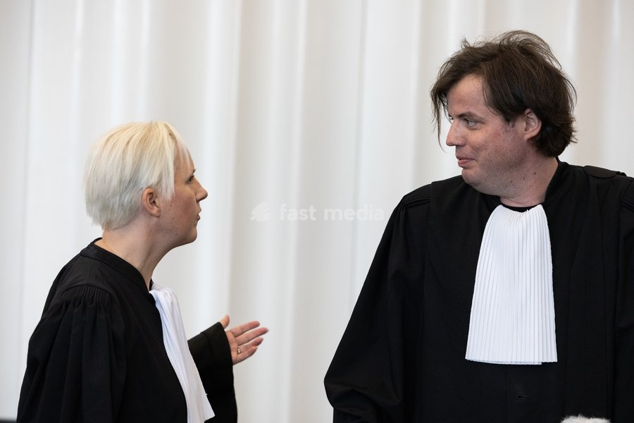Lawyer Nina Van Eeckhout and lawyer Raan Colman pictured during the composition of the jury in the case of D. De Kock and his ex-girlfriend R. Wuytack regarding the death of Dean Verberckmoes, before the Assizes Court of East-Flanders in Gent, on Monday 5 October 2026. De Kock is accused of…