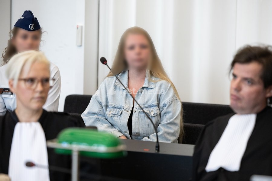 Nina Van Eeckhout, the accused Romy Wuytack and lawyer Raan Colman pictured during the composition of the jury in the case of D. De Kock and his ex-girlfriend R. Wuytack regarding the death of Dean Verberckmoes, before the Assizes Court of East-Flanders in Gent, on Monday 5 October 2026. De Kock is…