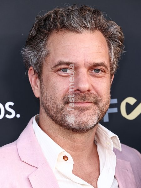 SANTA MONICA, LOS ANGELES, CALIFORNIA, USA - OCTOBER 03: Joshua Jackson arrives at The Barbara Berlanti 'Heroes Gala' Benefitting F Cancer held at The Barker Hangar on October 3, 2026 in Santa Monica, Los Angeles, California, United States