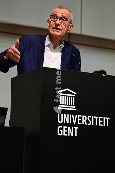 Vice-prime minister and minister and minister of Public Health and Social Affairs Frank Vandenbroucke pictured during the Introductory lecture for the Political Science Course by Professors Devos and Bouteca, Tuesday 6 October 2026, in UGent