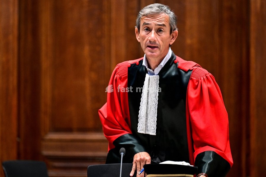 Chairman of the court Jo Daenen pictured during the jury selection session for the assize trial of S. Singh (66), who is accused of the manslaughter of Darshan Singh (42) of Weelde (Ravels), at the Antwerp Assize Court, on Tuesday 6 October 2026. The victim disappeared in June 2018. His body was…