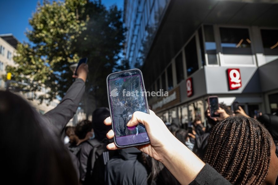 Students gather outside several schools in Liège during a protest against education reforms and budget cuts, on Tuesday 6 October 2026. Yesterday police arrested 16 people after the protests turned violent. The protests in French-speaking Belgium have been ongoing for months, following a series of…