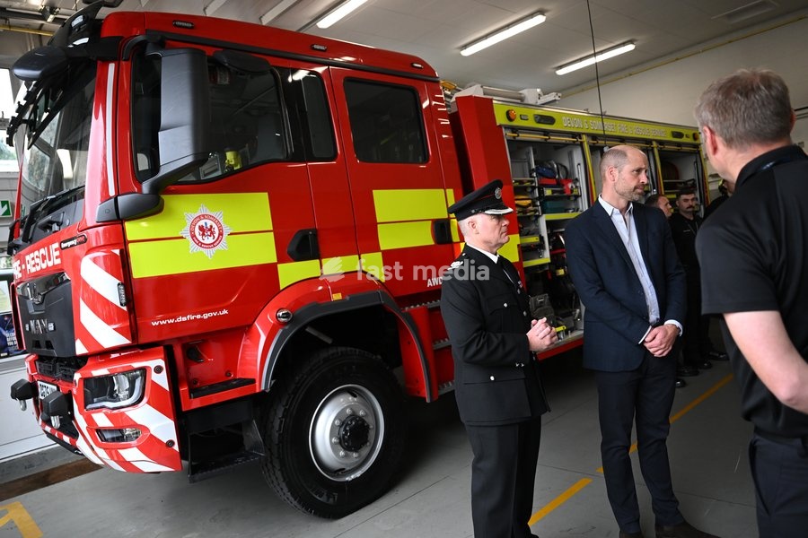 ILMINSTER, ENGLAND - OCTOBER 06: Prince William, Prince of Wales speaks with members of the Devon and Somerset Fire and Rescue Service during his visit to Ilminster Fire Station on October 06, 2026 in Ilminster, England. The Prince of Wales visited Ilminster in Somerset to learn about communities…