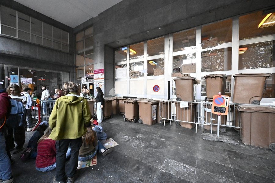 Students gather outside Leoni de Waha school in Liege city center during a protest against education reforms and budget cuts, on Wednesday 7 October 2026. On Monday police arrested 16 people after the protests turned violent. About a hundred rioters continued to vandalize the city centre and face…