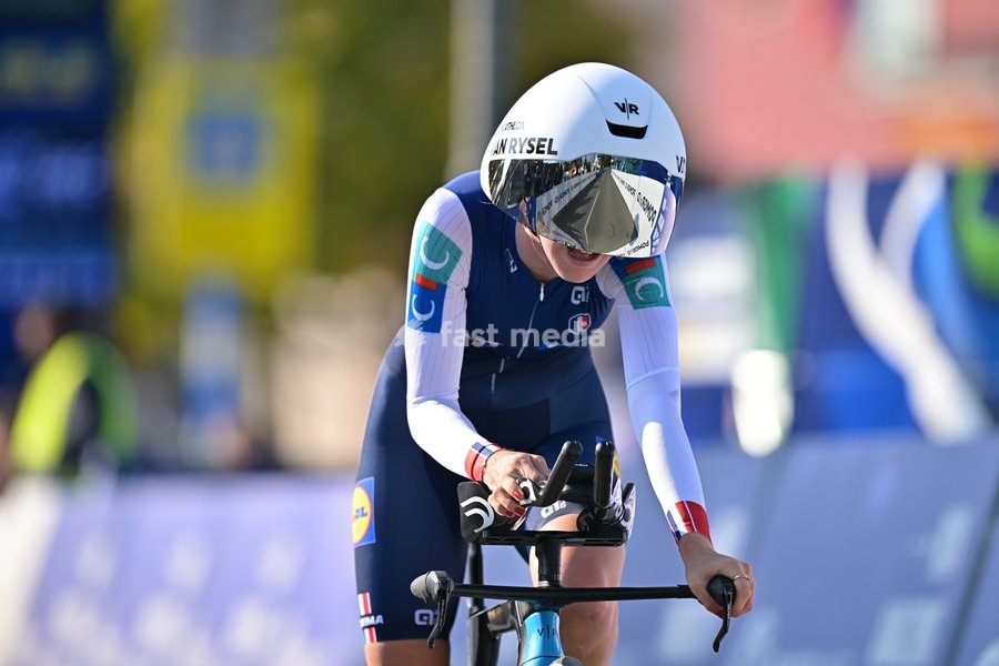 France's Noemie Martinet pictured in action during the Women Junior Individual Time Trial race (22km) at the cycling UEC Road European Championships, in Ljubljana, Slovenia, on Wednesday 7 October 2026. The UEC Road European Championships are taking place from 02 to 07 October in Ljubljana, Slovenia