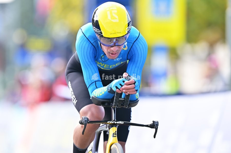 Sweden's Elias Wandel crosses the finish line of the Men Junior Individual Time Trial race (22km) at the cycling UEC Road European Championships, in Ljubljana, Slovenia, on Wednesday 7 October 2026. The UEC Road European Championships are taking place from 02 to 07 October in Ljubljana, Slovenia