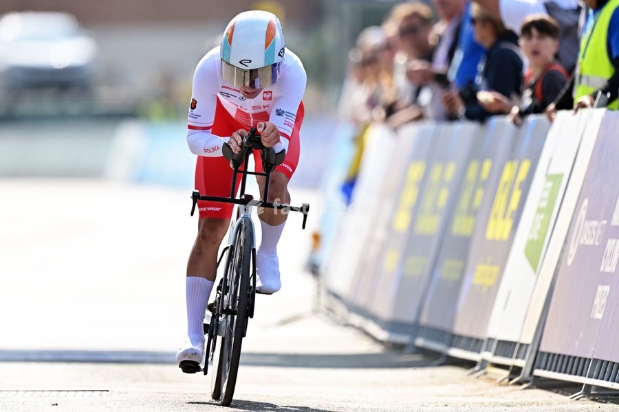 Poland's Dawid Lewandowski crosses the finish line of the Men U23 Individual Time Trial race (22km) at the cycling UEC Road European Championships, in Ljubljana, Slovenia, on Wednesday 7 October 2026. The UEC Road European Championships are taking place from 02 to 07 October in Ljubljana, Slovenia