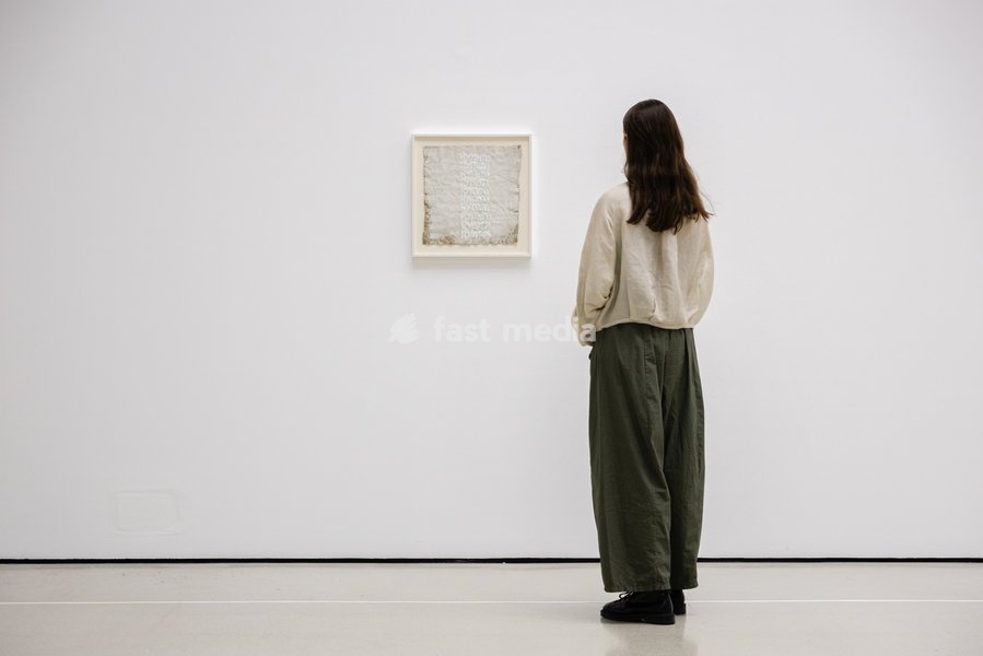 Untitled, ca 1961 on display at Robert Ryman: The Real Thing at the Barbican Art Gallery, London, UK, on 7 October 2026. The first significant UK exhibition of American minimalist and conceptual painter Robert Ryman (1930–2019) in over 30 years brings together six decades of work, on view from 8…