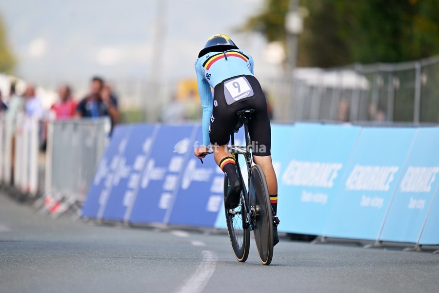 Belgium's Matisse Van Kerckhove crosses the finish line of the Men U23 Individual Time Trial race (22km) at the cycling UEC Road European Championships, in Ljubljana, Slovenia, on Wednesday 7 October 2026. The UEC Road European Championships are taking place from 02 to 07 October in Ljubljana,…